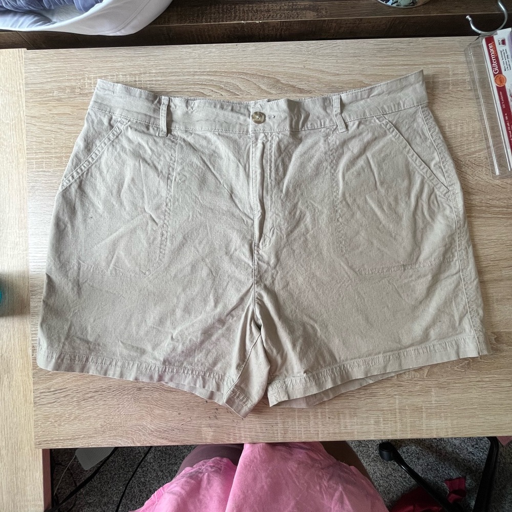Eddie Bauer Women's Adventurer Stretch Ripstop Shorts